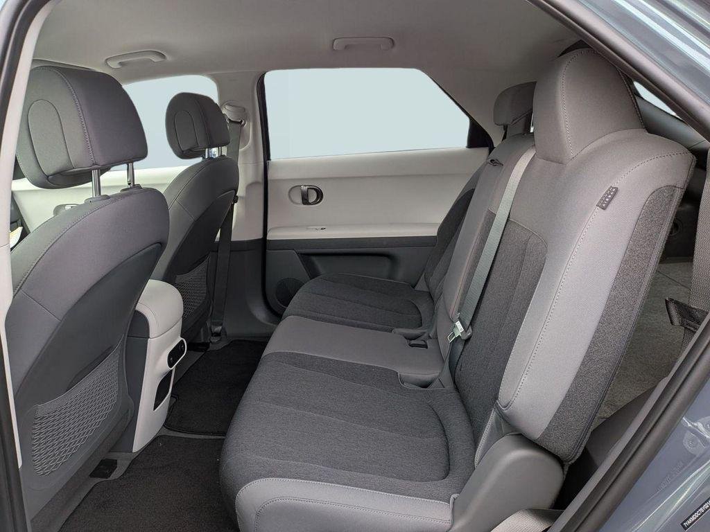 2025 Hyundai IONIQ 5 SE - Photo 26