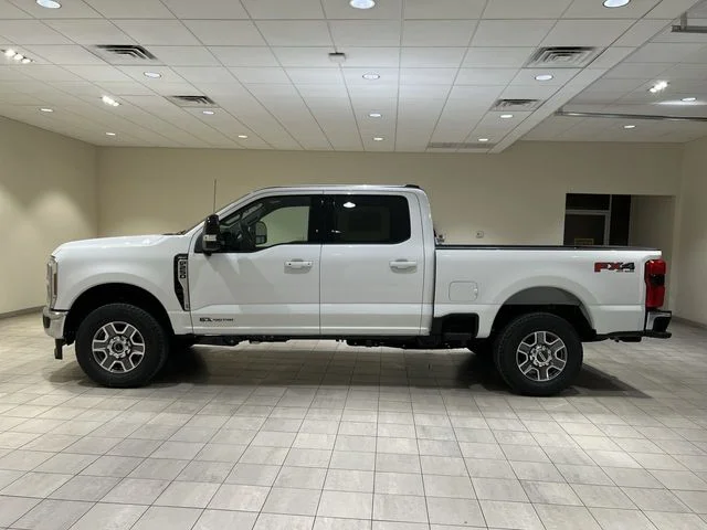New 2026 Oxford White Ford F-250® Lariat® image 2