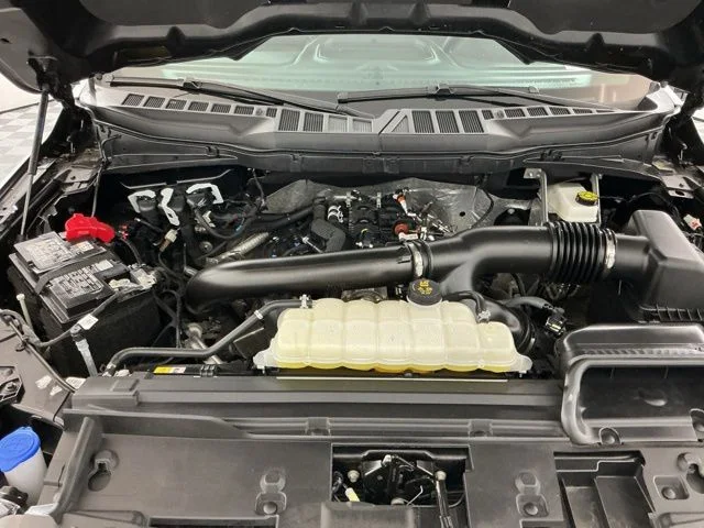 Certified Used 2025 Gray Ford Lariat image 31