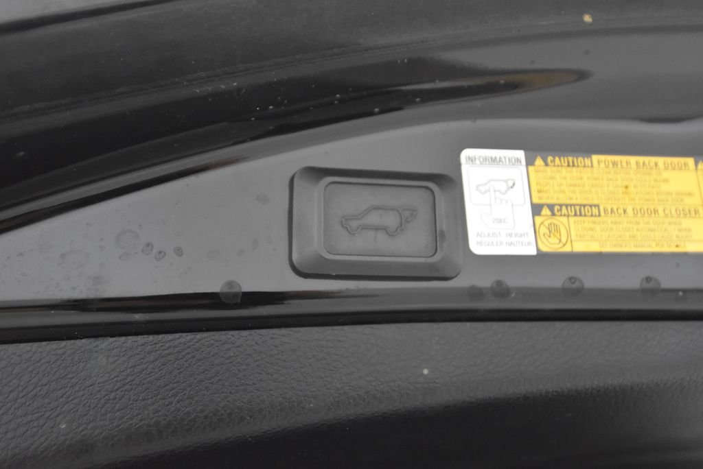 Used 2013 Black Toyota Limited image 35