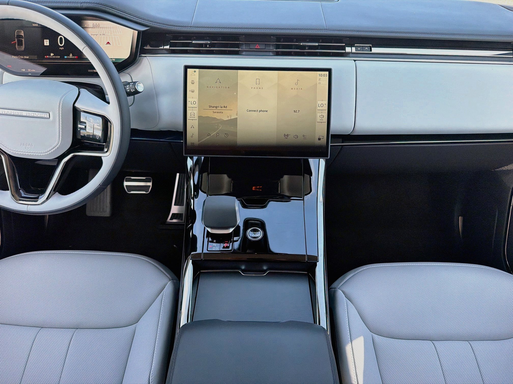 New 2026 Borasco Grey LAND ROVER Autobiography image 20