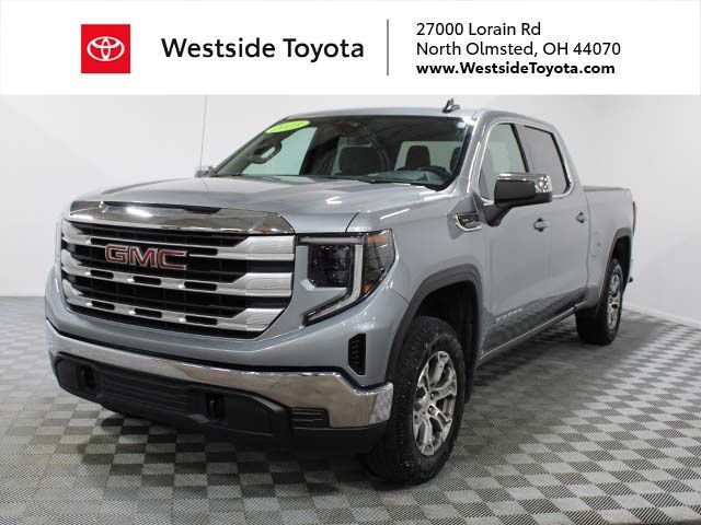 2023 GMC Sierra 4WD Crew Cab Short Box SLE's photo