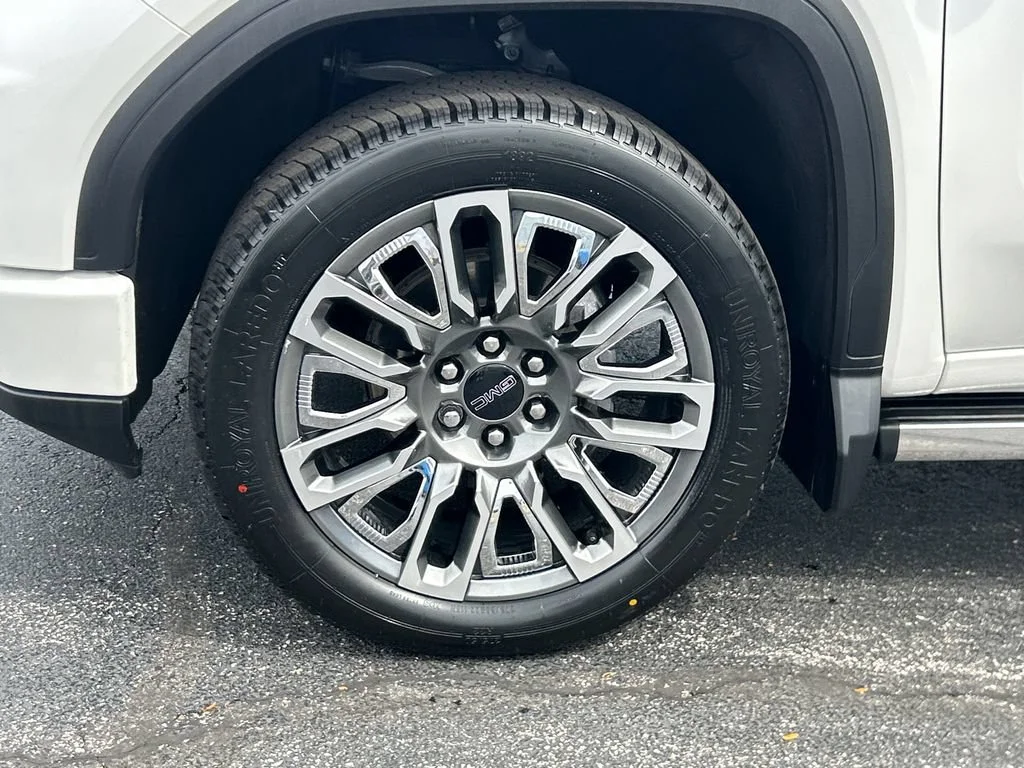 2025 GMC Sierra 1500 Denali Ultimate - Photo 13