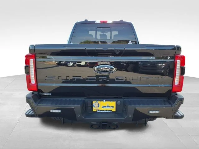 Used 2025 Black Ford Lariat image 9