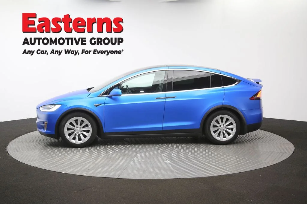 Used 2019 Blue Tesla 75D image 55