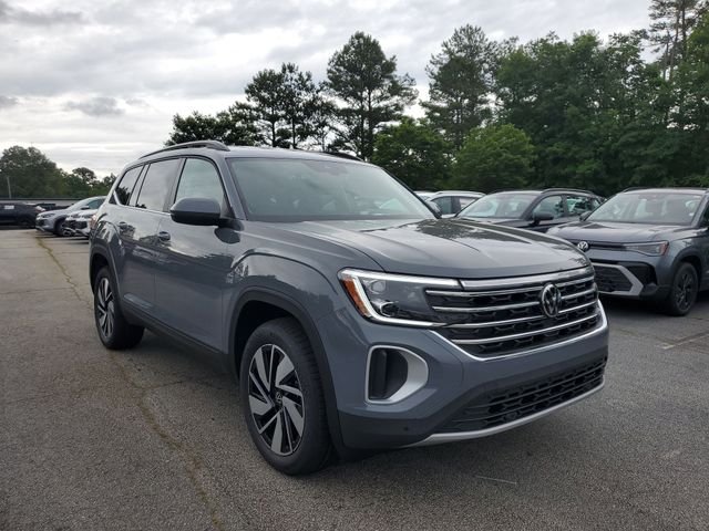 New 2026 Gray Volkswagen 2.0T SE w/Technology image 3