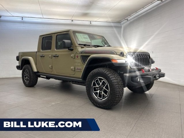2026 Jeep Gladiator Shadow Ops