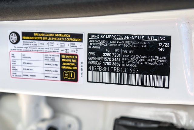 Used 2024 White Mercedes-Benz GLE 580 image 77