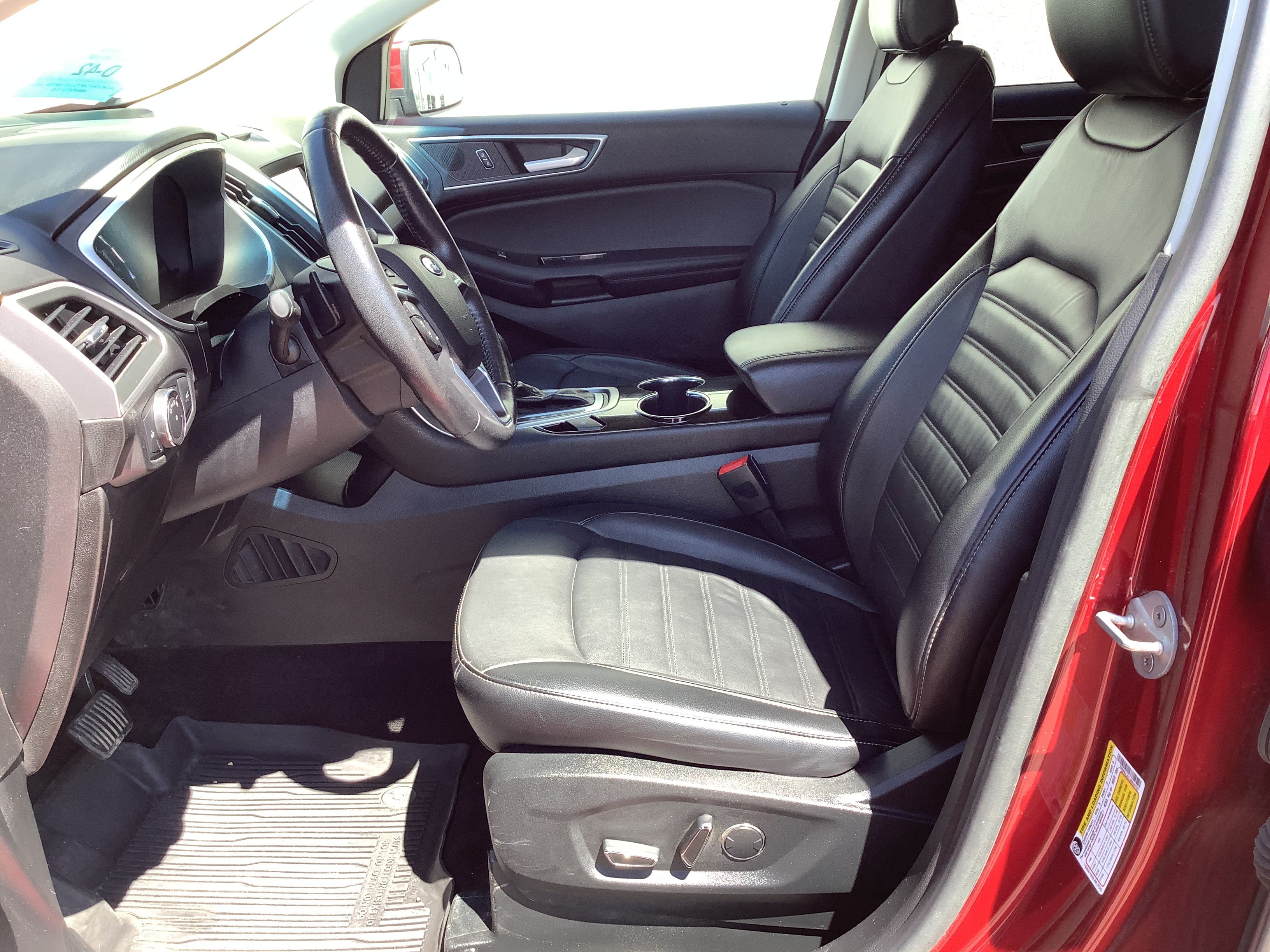 Used 2018 Red Ford SEL image 11
