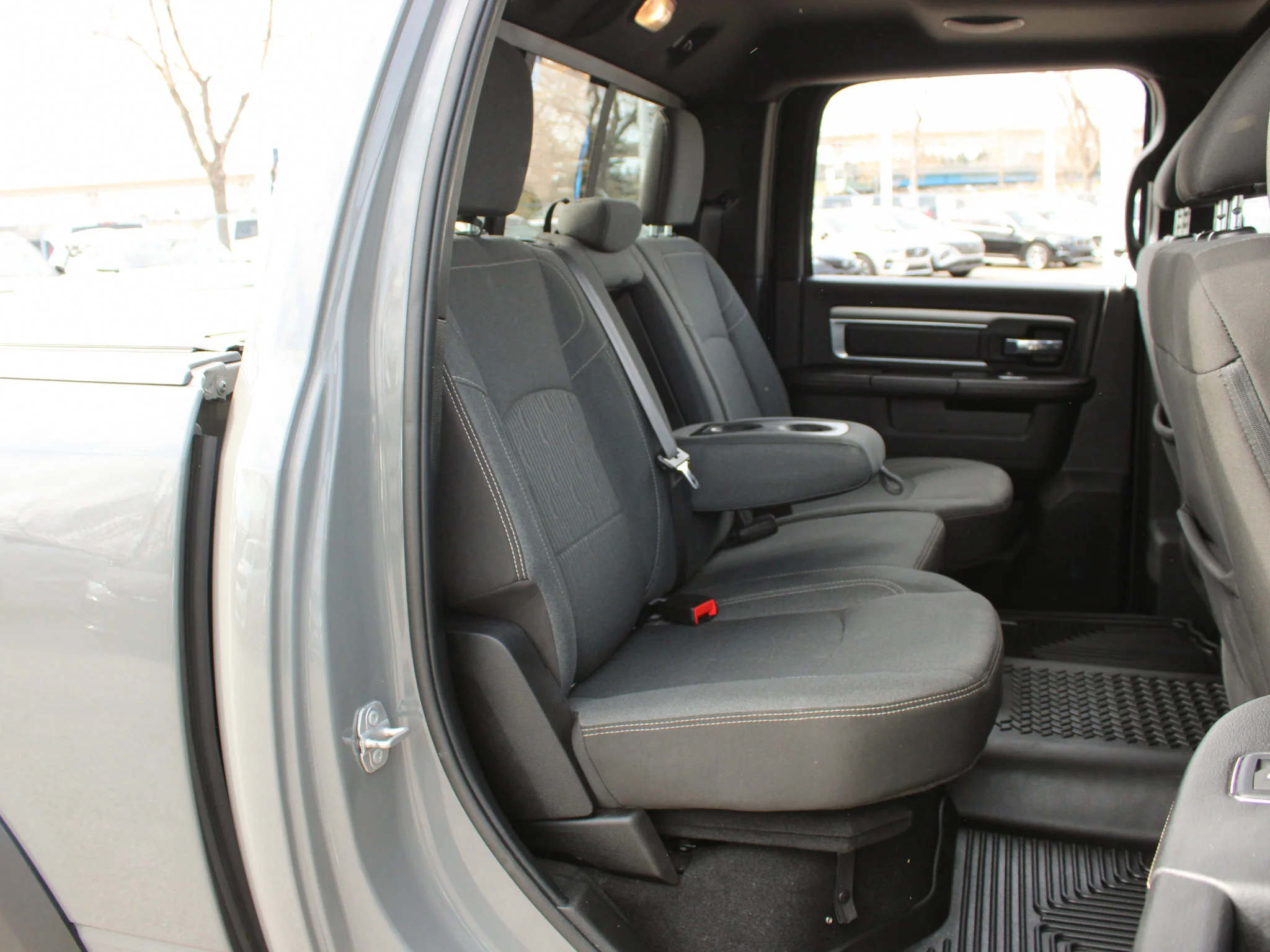 Certified Used 2022 Grey RAM Warlock * HEMI V8 | Android Auto | Bronze Wheels | Tonneau Cover | Heated Seats | Remote Start image 20