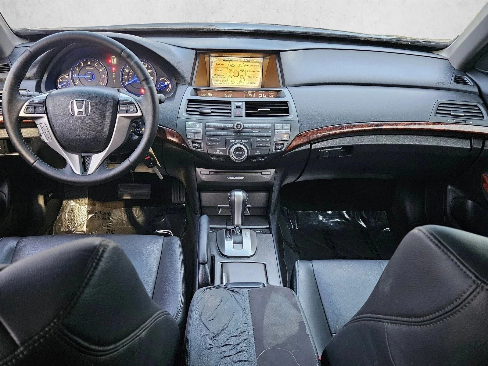 Used 2011 Black Honda EX-L image 19