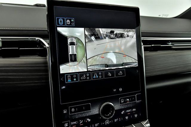 2025 GMC Sierra EV Denali - Photo 14