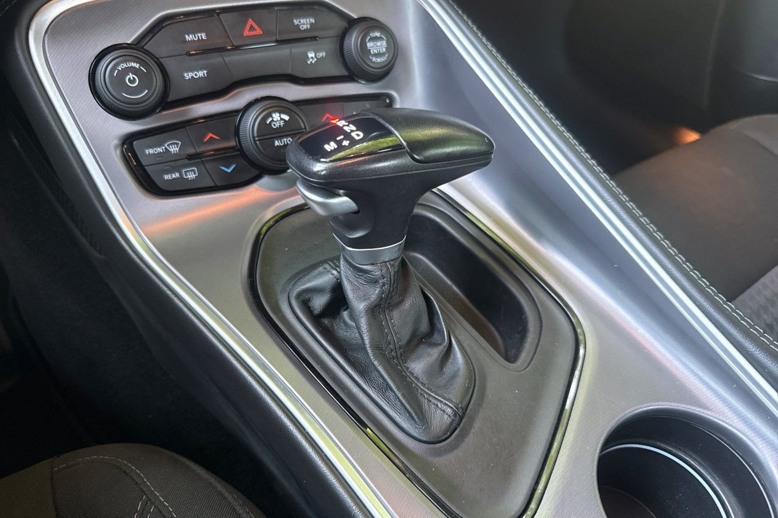 Used 2020 Gray Dodge SXT image 20