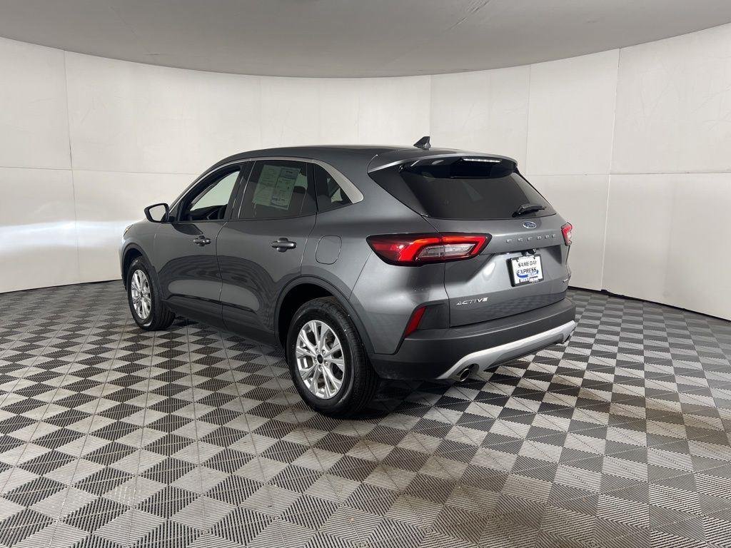 Used 2023 Gray Metallic Ford Active image 12