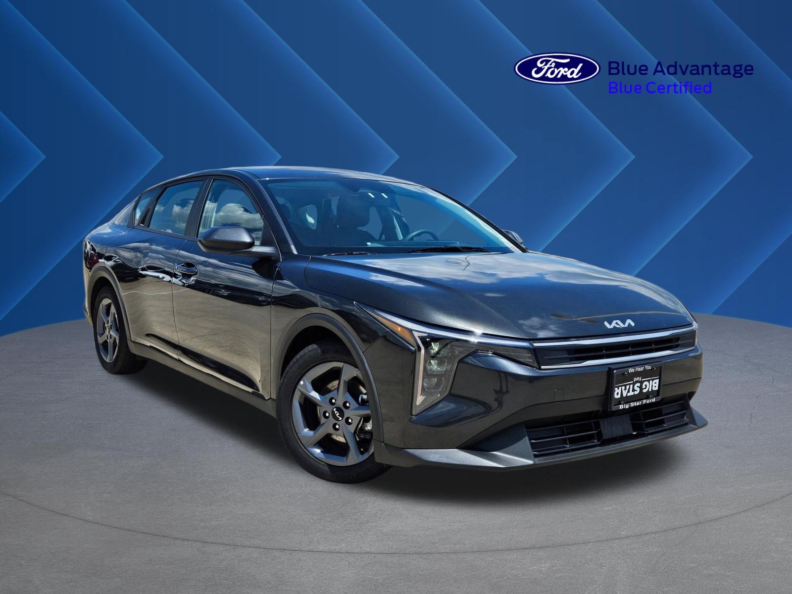 2025 Kia K4 LXS AT's photo