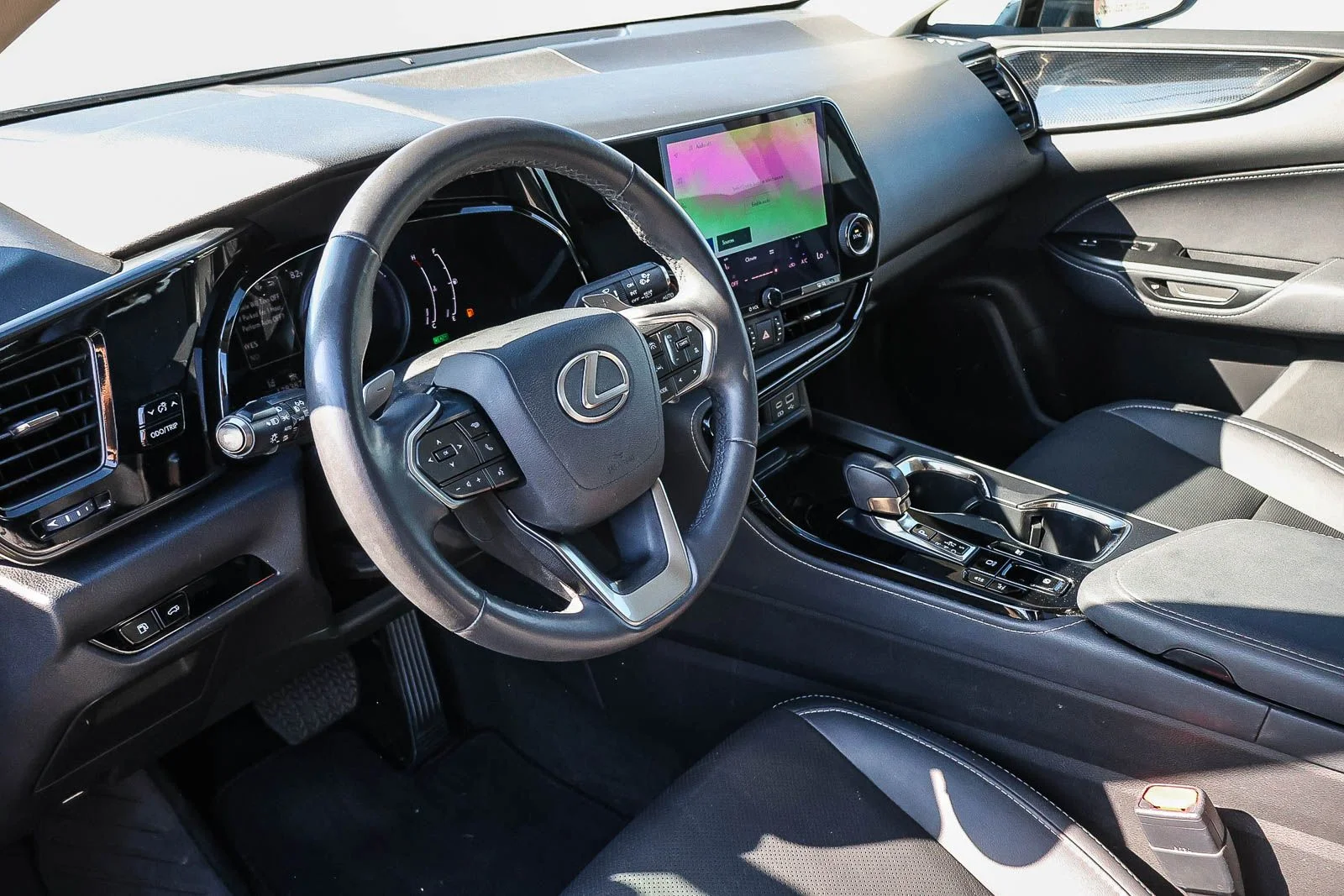 Used 2022 Gray Lexus 350h Base image 26