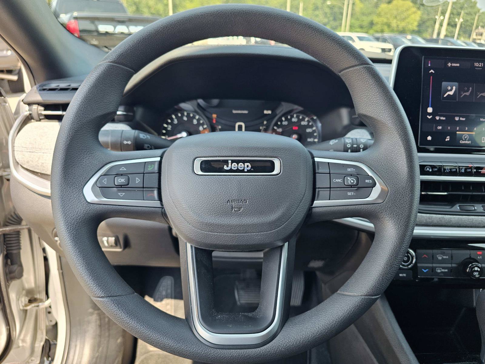 Used 2025 Silver Zynith Metallic Clearcoat Jeep Sport image 19
