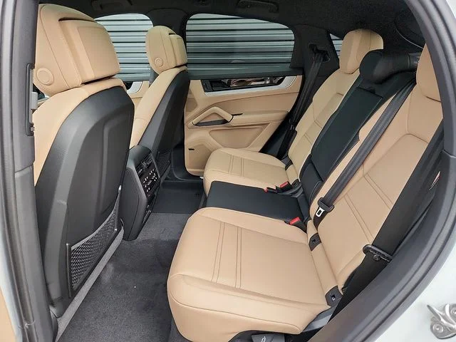 2026 Porsche Cayenne Coup Base - Photo 13