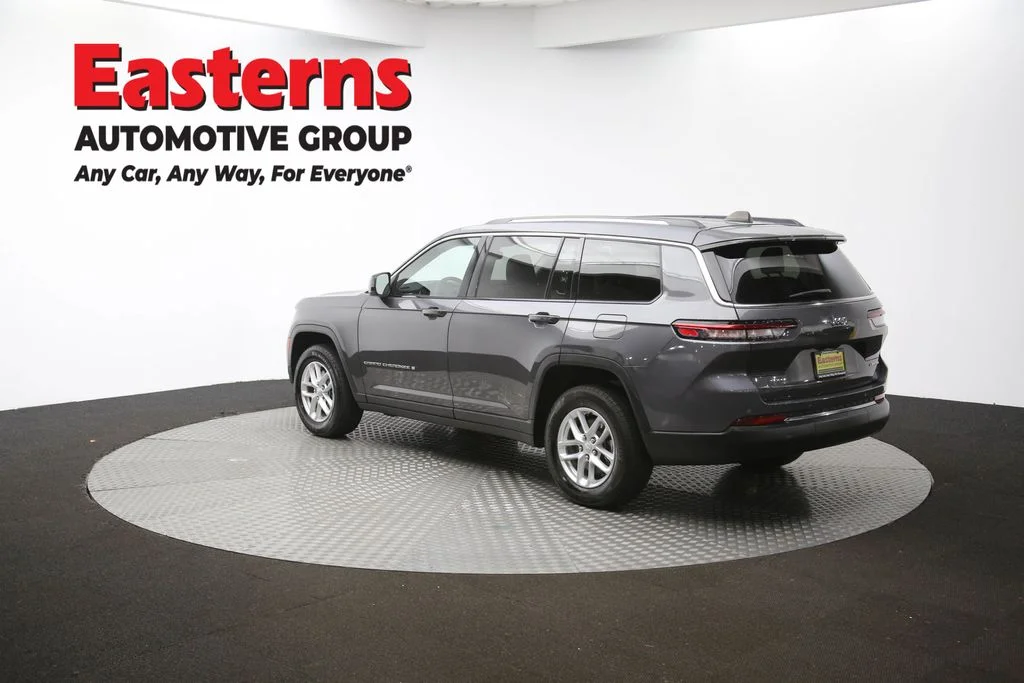 Used 2023 Gray Jeep Laredo image 66