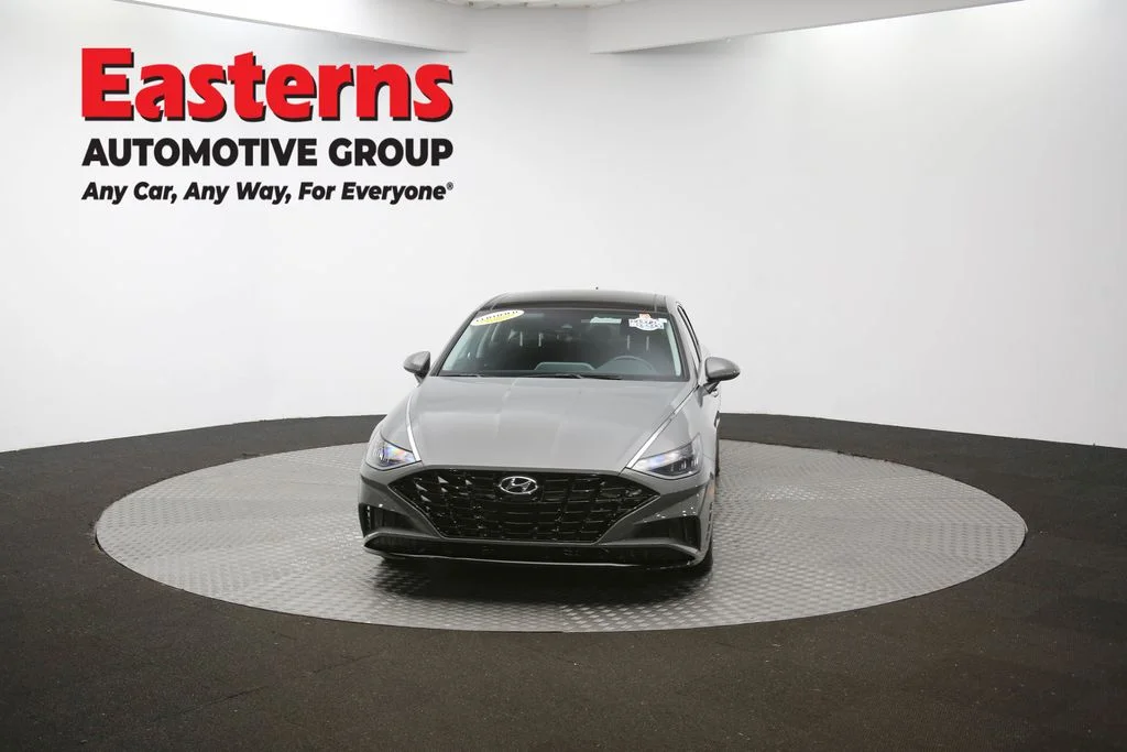 Used 2022 Gray Hyundai SEL image 51