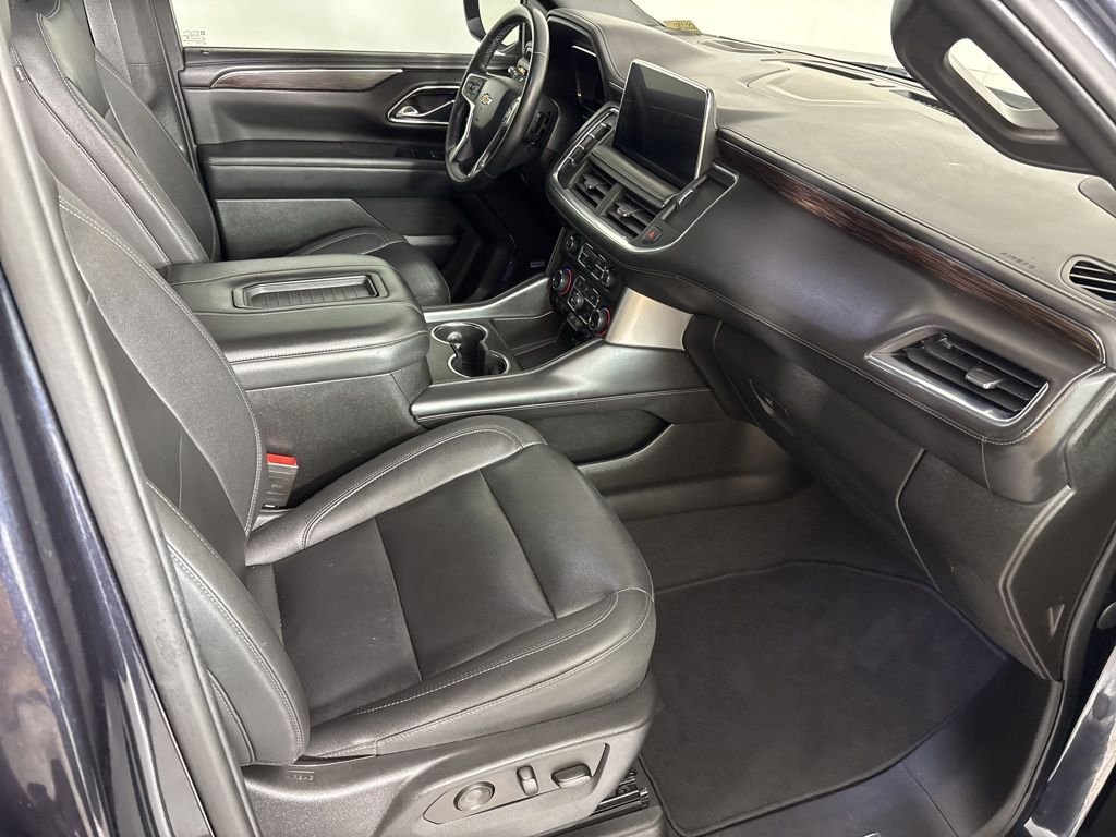 Used 2023 Gray Chevrolet LT image 18