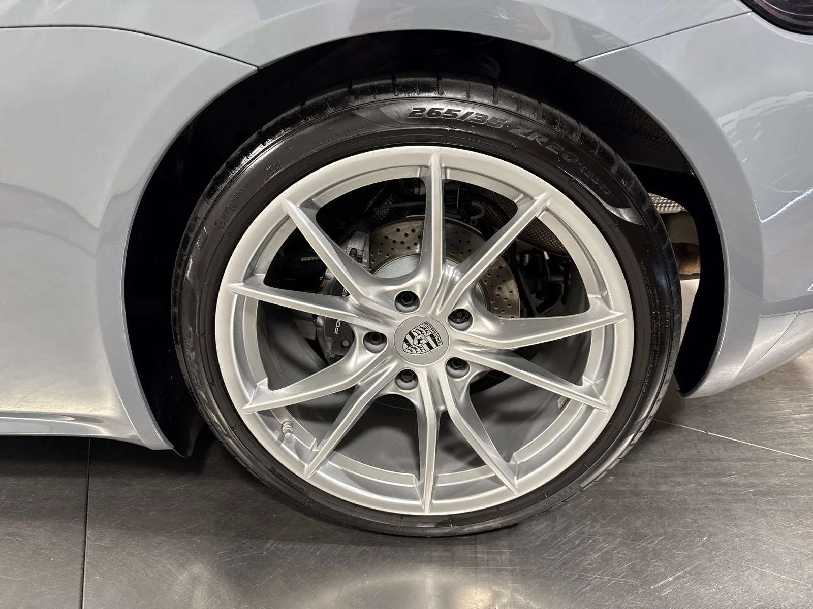 Used 2025 Arctic Grey Porsche Base image 11