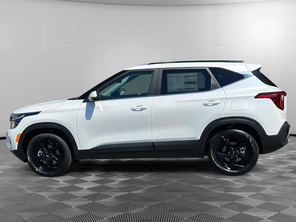 2026 Kia Seltos EX - Photo 7