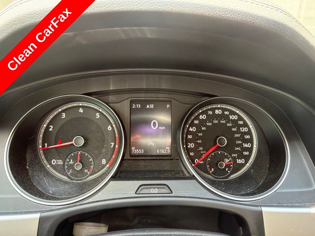 Used 2021 White Volkswagen 3.6L V6 SE w/Technology R-Line image 6