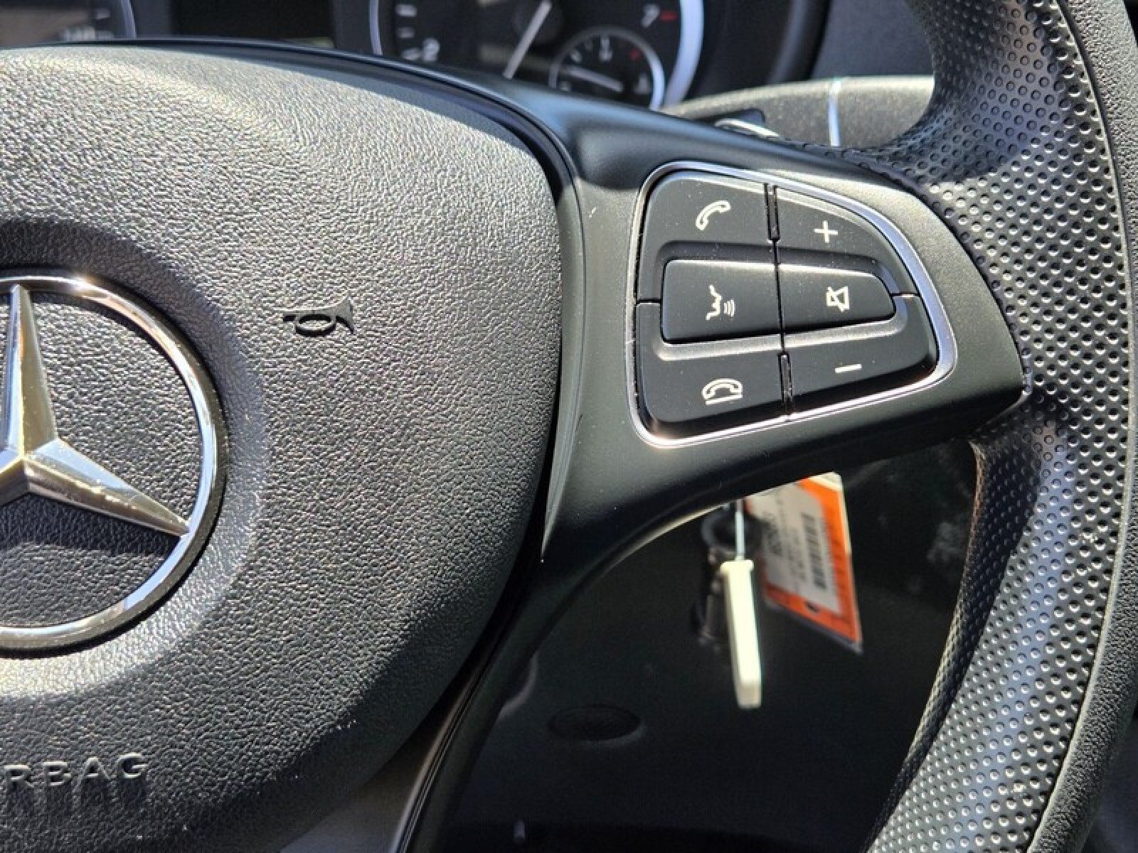Used 2022 Arctic White Mercedes-Benz Metris image 28