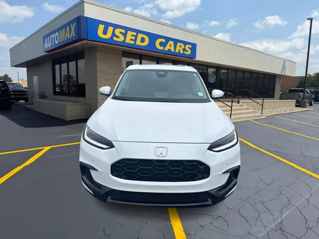 Used 2024 Lunar Silver Metallic Honda EX-L image 3