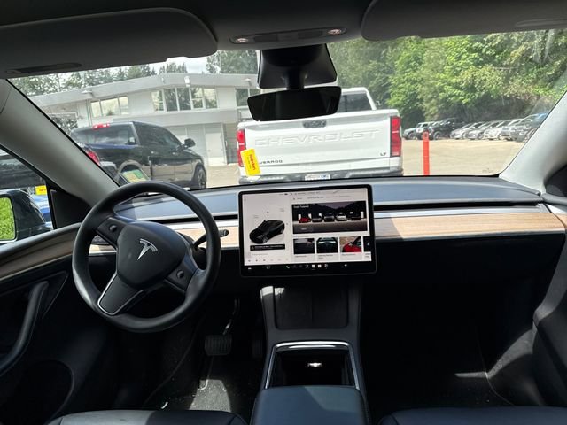 Used 2023 Black Metallic Tesla Long Range image 10