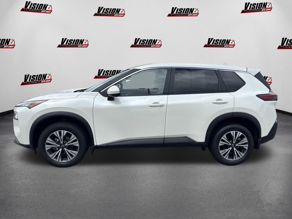 Used 2023 White Nissan SV image 9