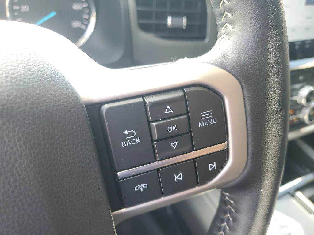 Used 2024 Red Ford XLT image 16
