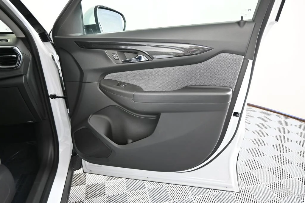 2026 Chevrolet Trailblazer LT - Photo 12