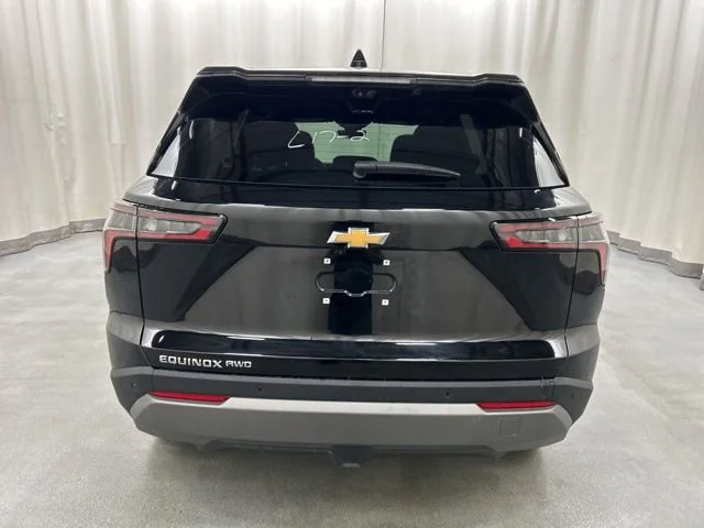 New 2026 Mosaic Black Metallic Chevrolet LT image 16