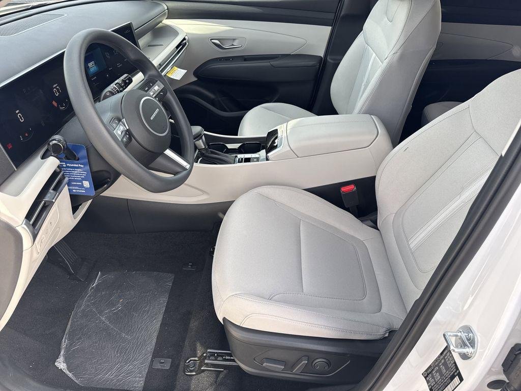 New 2026 White Hyundai SEL FWD image 8