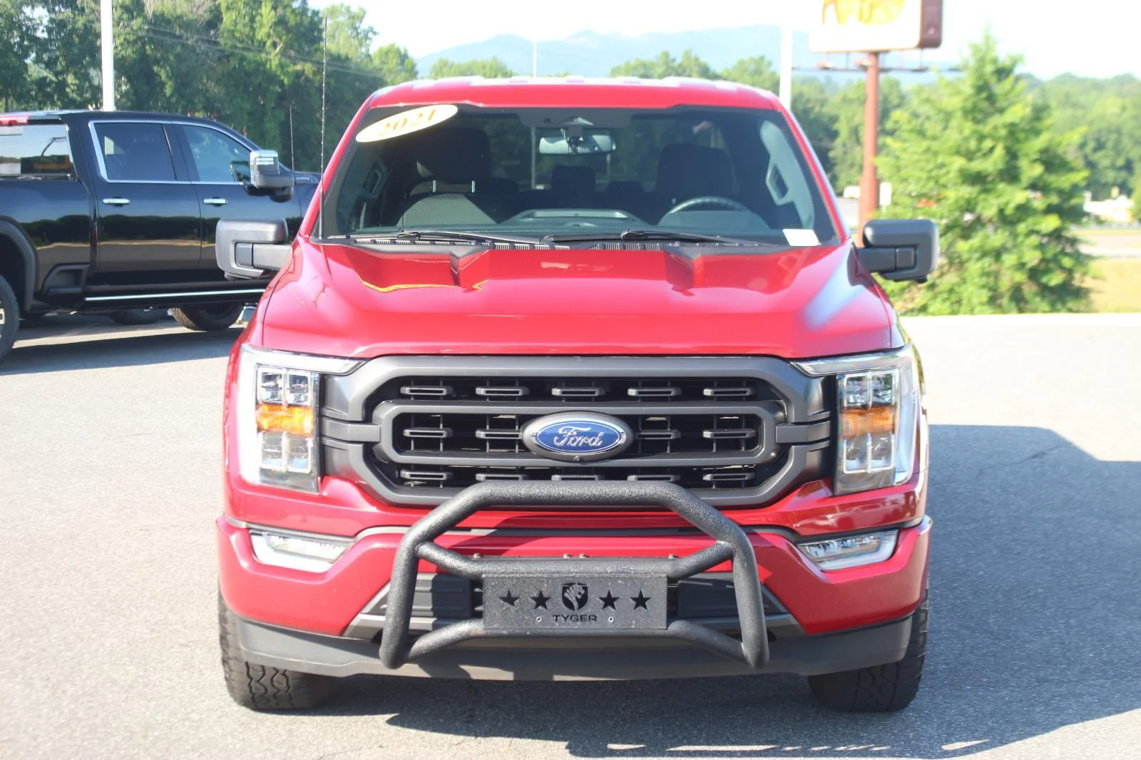 Used 2021 Red Ford XL image 2