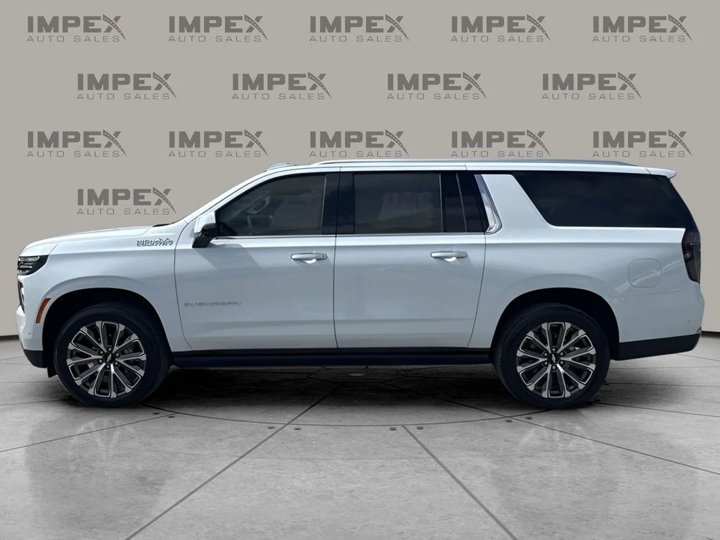 Used 2026 White Chevrolet High Country image 2