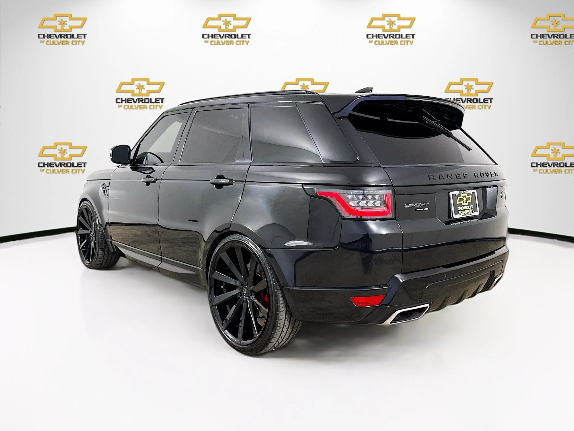Used 2020  Land Rover HSE Dynamic image 6