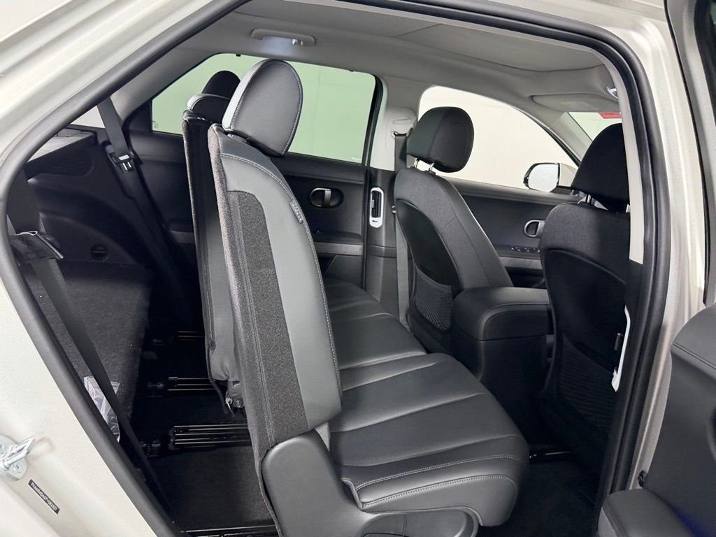 Used 2026 Gold Hyundai Limited image 27