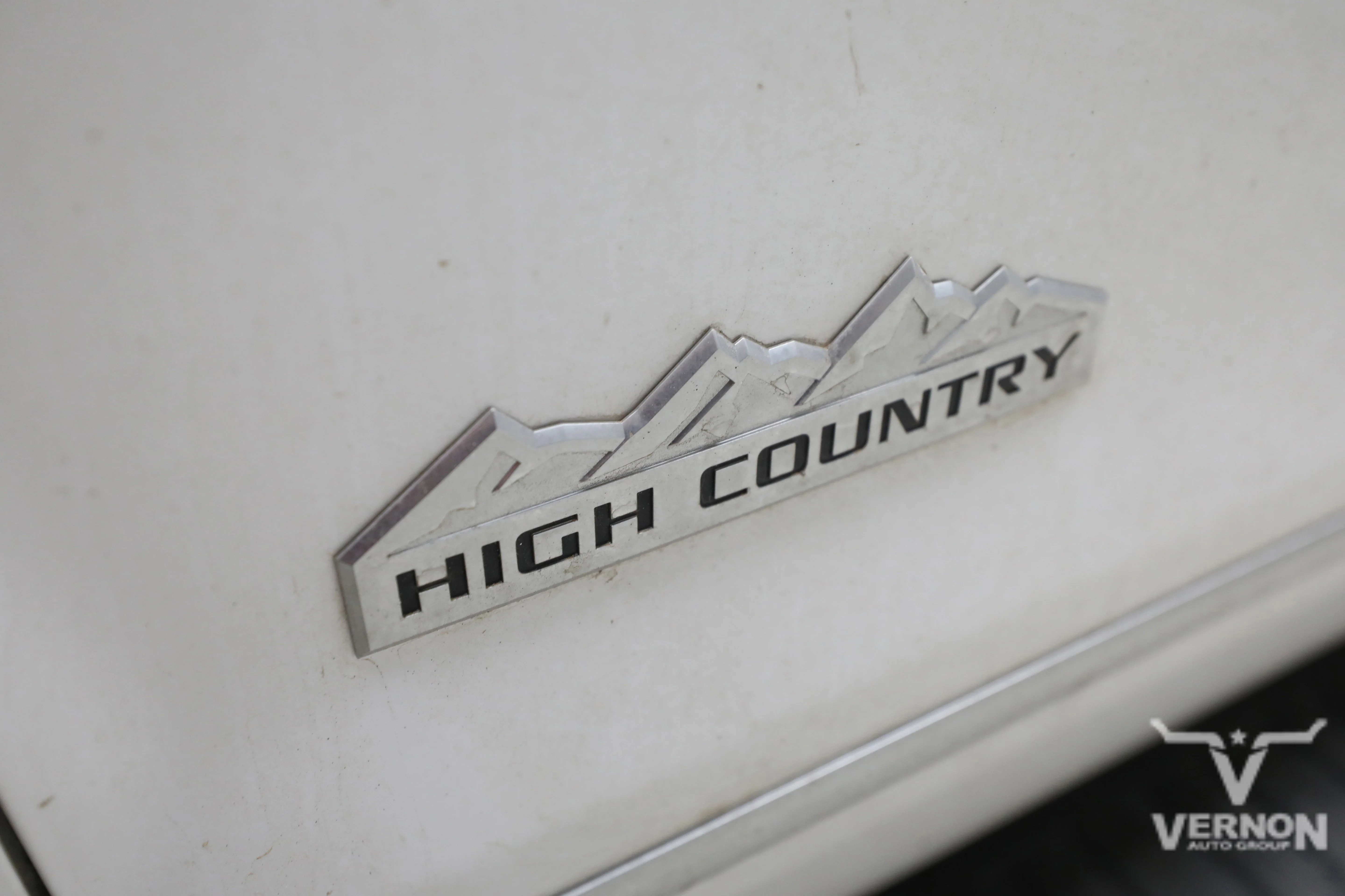 Pre-Owned 2019 Chevrolet Silverado 3500HD DRW High Country Crew Cab 4x4