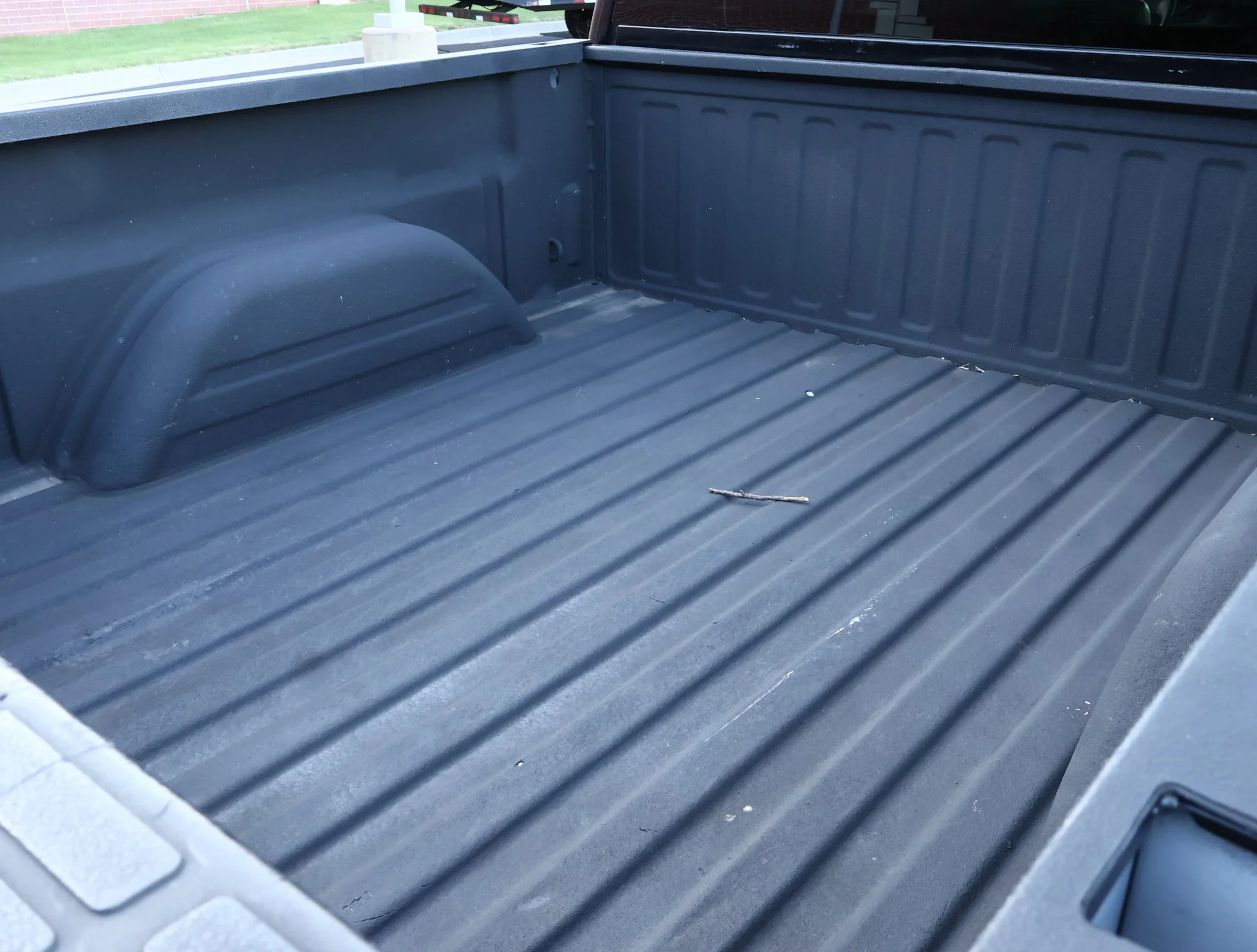 Used 2007 Black Chevrolet LS image 17