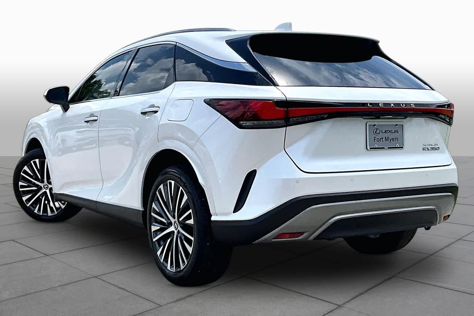 Used 2023 Eminent White Pearl Lexus Premium Plus image 12