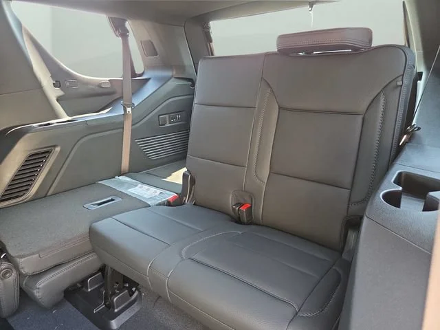 2026 GMC Yukon Denali - Photo 26