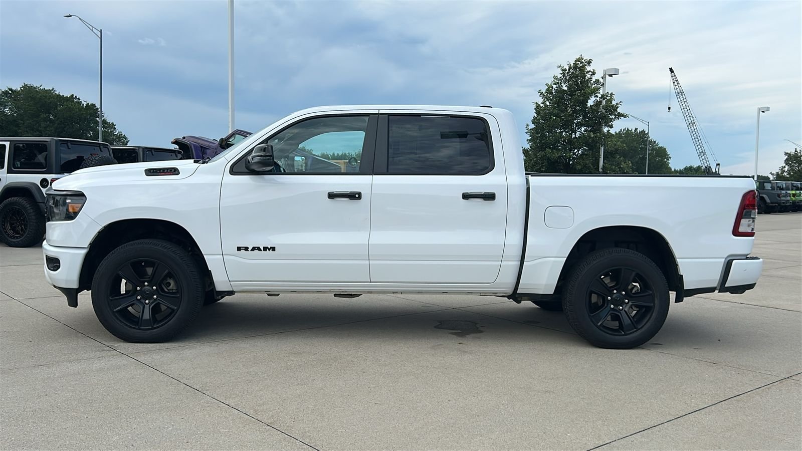 Used 2023 White Ram Big Horn/Lone Star image 7