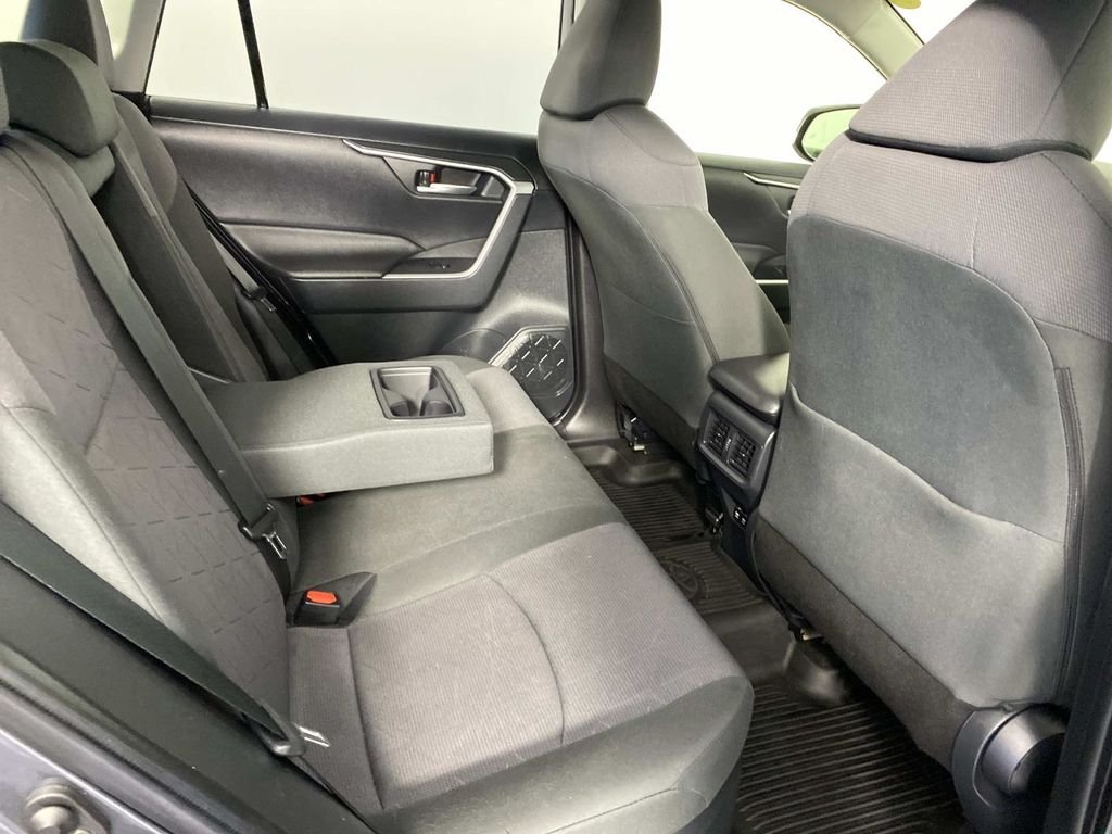 Used 2020 Gray Toyota XLE image 10