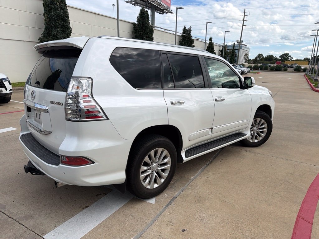 Used 2019 Starfire Pearl Lexus 460 image 3