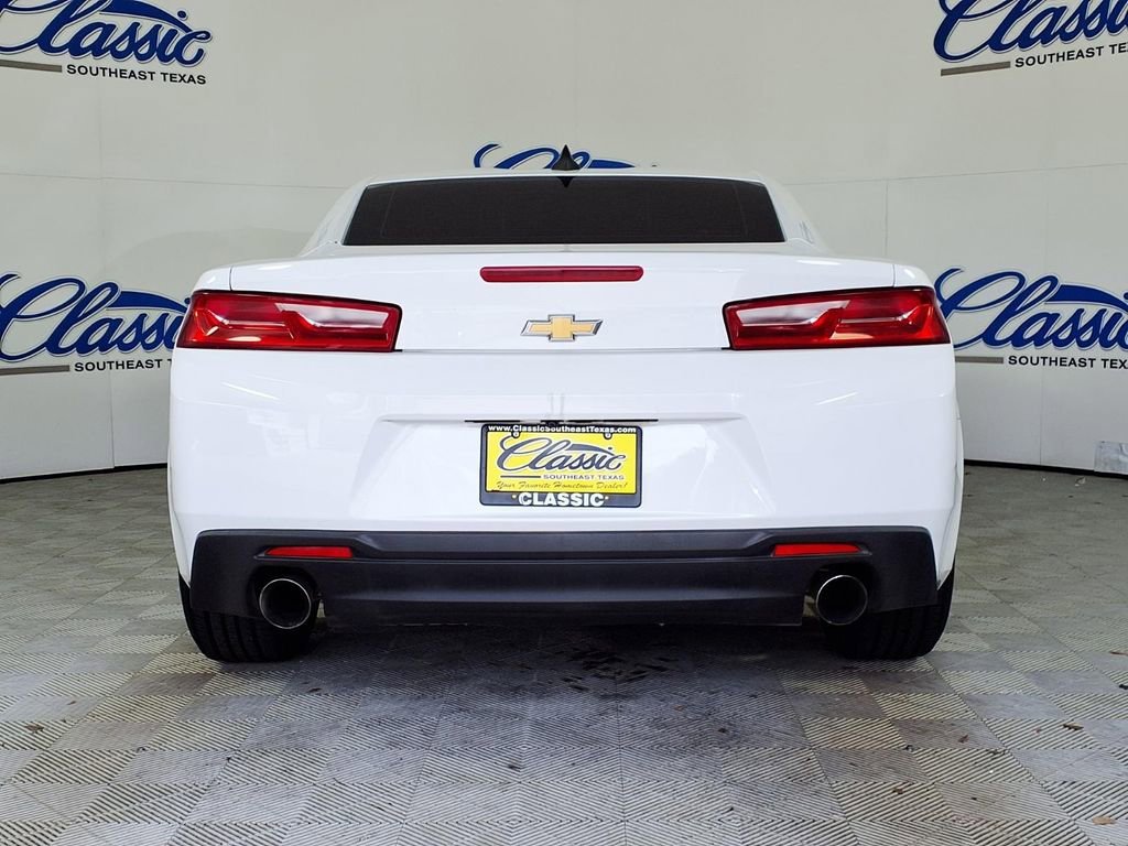 Used 2016 SUMMIT WHITE Chevrolet 1LT image 4