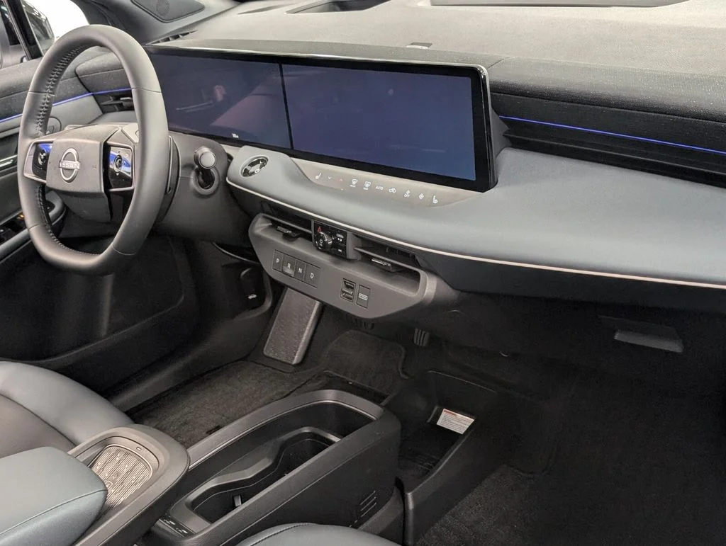 2026 Nissan LEAF Platinum+ - Photo 17
