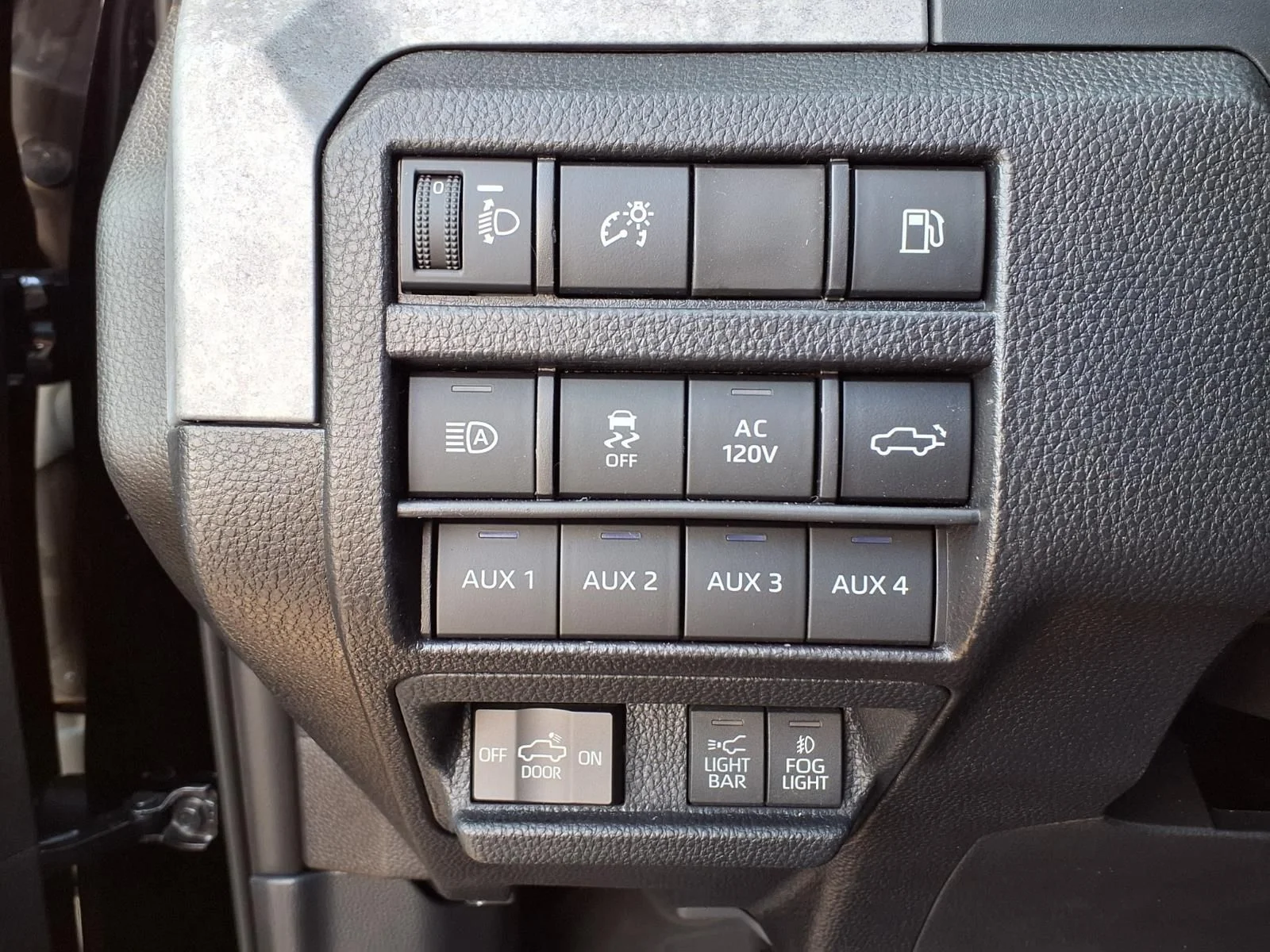 New 2026  Toyota Trailhunter image 16